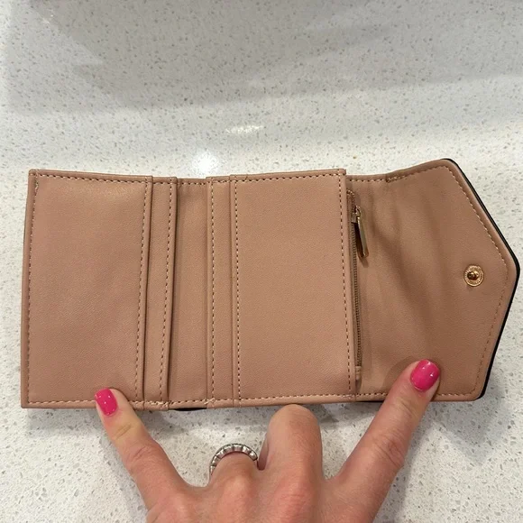 A New Day Snakeskin print handbag and matching wallet! - Picture 11 of 12